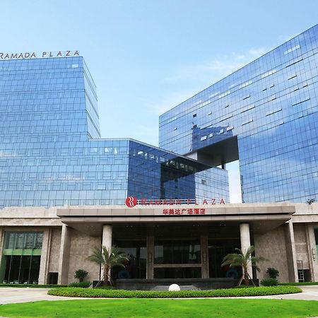 Ramada Plaza Liuzhou Liudong Hotel Exterior photo