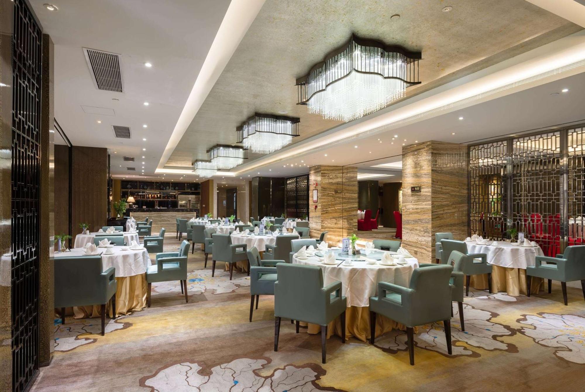Ramada Plaza Liuzhou Liudong Hotel Exterior photo